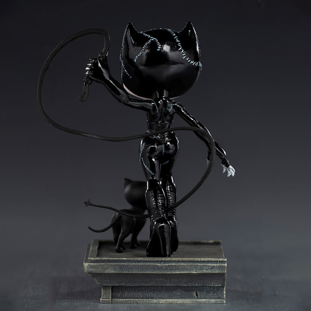 Фигурка Женщина-Кошка. Бэтмен (Catwoman Batman Returns. DC COMICS) - 3 - KUBIX 