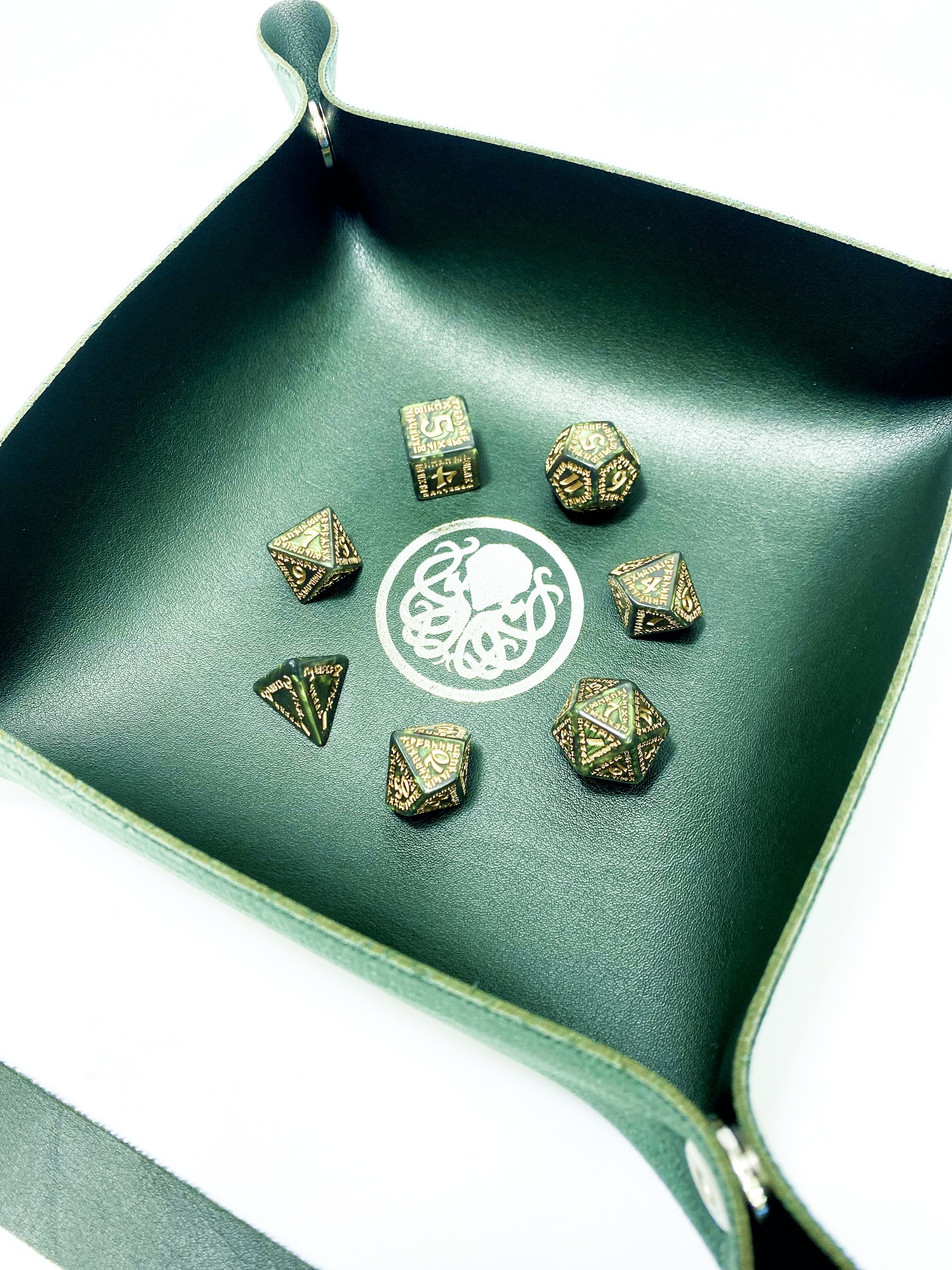 Лоток для кубиків Ктулху зелений Dice Tray, бренду Планета Ігор - 8 - KUBIX 