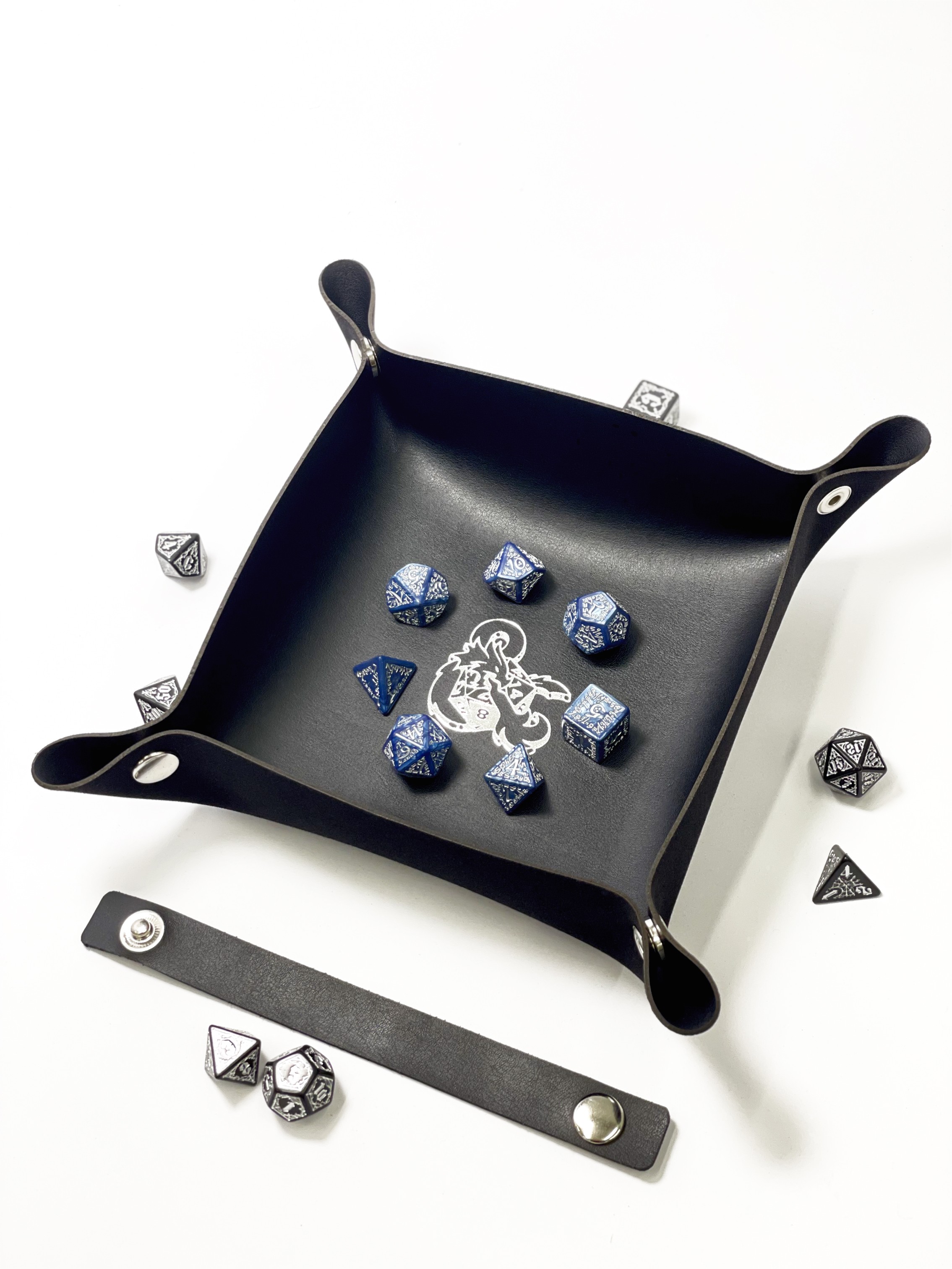 Лоток для кубиків Дракон чорний Dice Tray, бренду Планета Ігор - 9 - KUBIX 