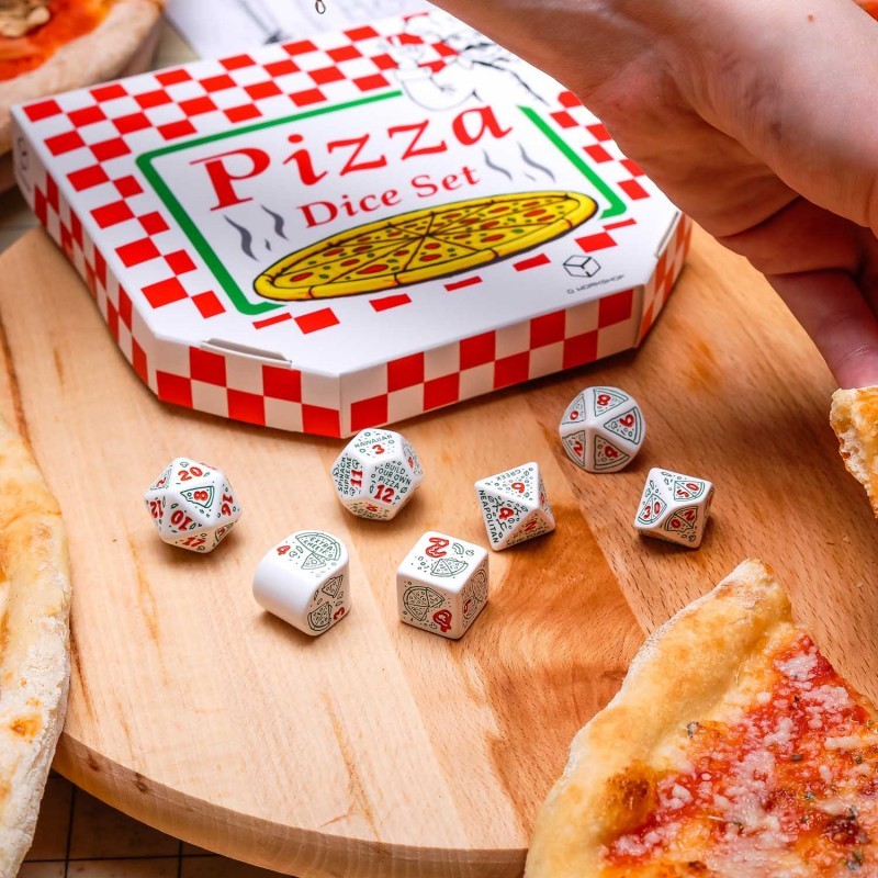 Набір кубиків Pizza Modern Dice Set: Pepperoni (7), бренду Q-Workshop - 3 - KUBIX 