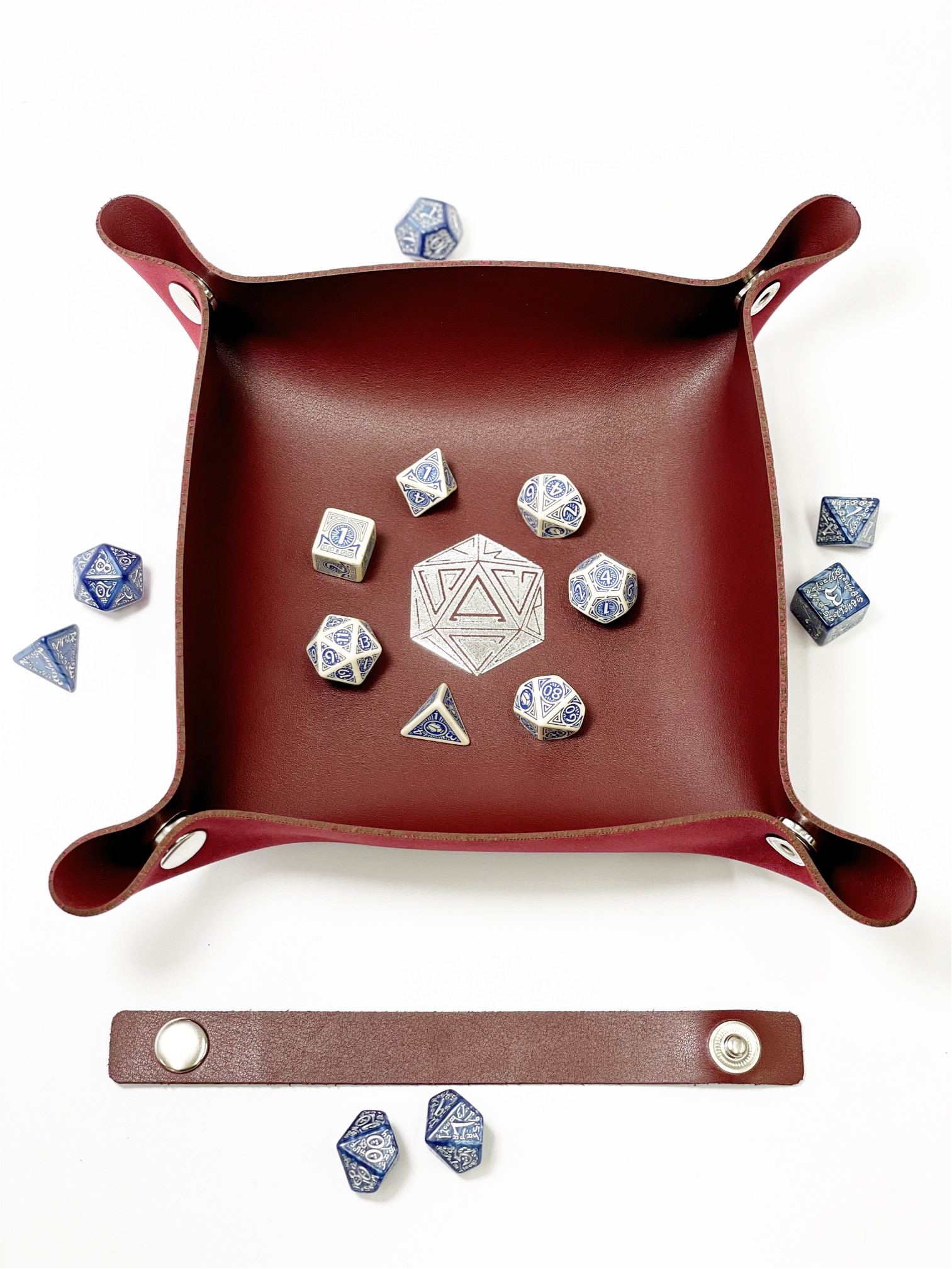 Лоток для кубиків D20 бургунді Dice Tray, бренду Планета Ігор - 10 - KUBIX 