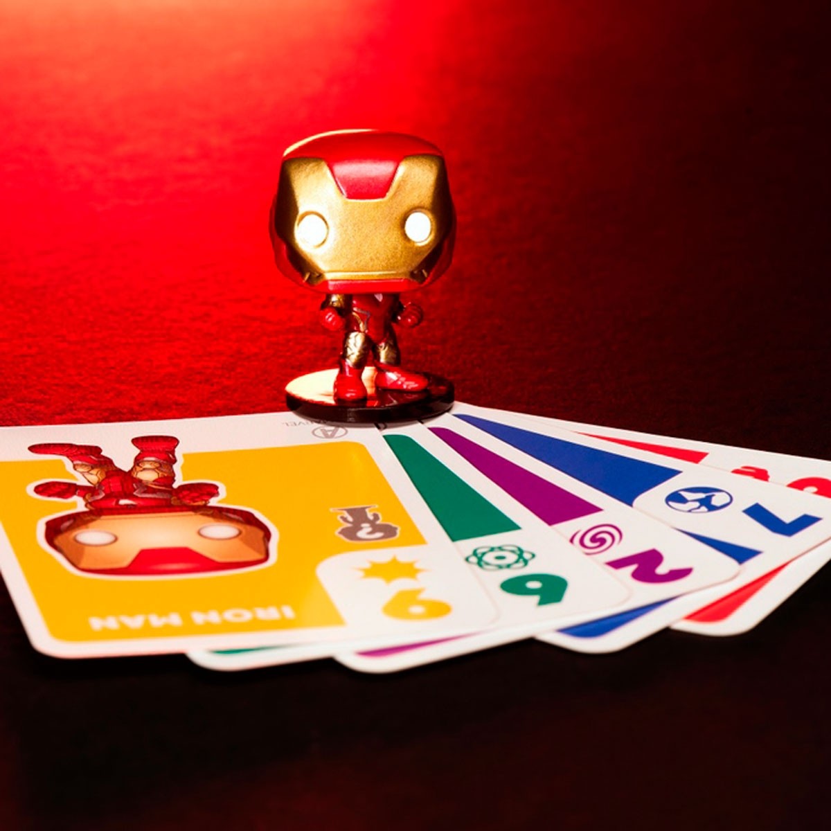 Настольная игра Funko Something Wild: Marvel Infinity Saga. Iron Man (Железный человек), бренду Funko, для 2-4 гравців, час гри < 30мин. - 5 - KUBIX 