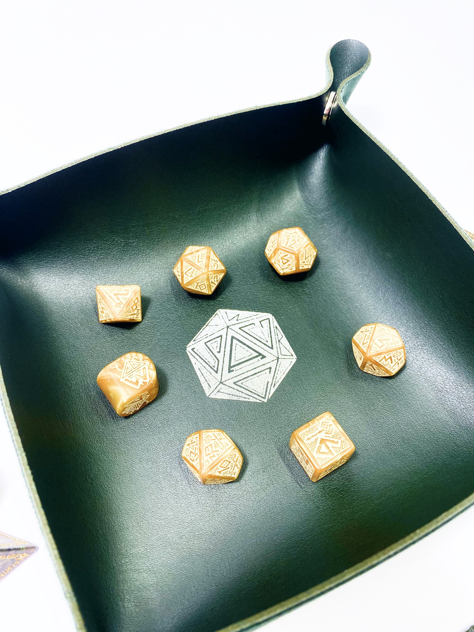 Лоток для кубиків D20 зелений Dice Tray, бренду Планета Ігор - 7 - KUBIX 