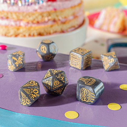 Набір кубиків Happy Birthday Dice Set: Confetti, бренду Q-Workshop - 3 - KUBIX