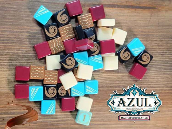 Настільна гра Азул. Майстер-шоколатьє (Azul. Master Chocolatier) En + QR-код укр. правил, бренду Next Move Games, для 2-4 гравців, час гри < 30хв. - 4 - KUBIX