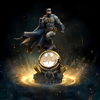 Статуетка Бетмен (DC COMICS Batman Deluxe Exclusive. Art Scale 1/10) - 6 - KUBIX