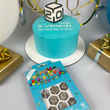 Набор кубиков 20 years: Happy Birthday Dice Set, бренду Q-Workshop - 8 - KUBIX