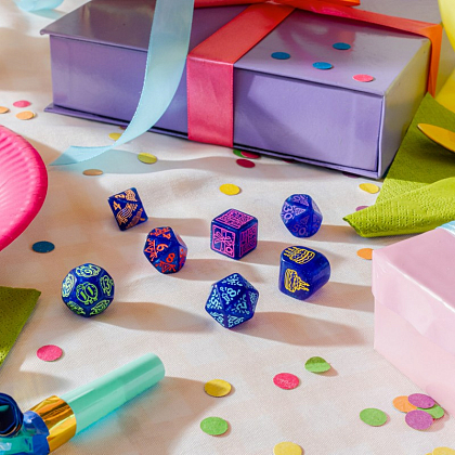 Набор кубиков Happy Birthday Dice Set: Streamers, бренду Q-Workshop - 4 - KUBIX