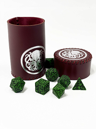 Стакан для кубиков Ктулху Бургунди Dice Cup, бренду Планета Игр - 7 - KUBIX