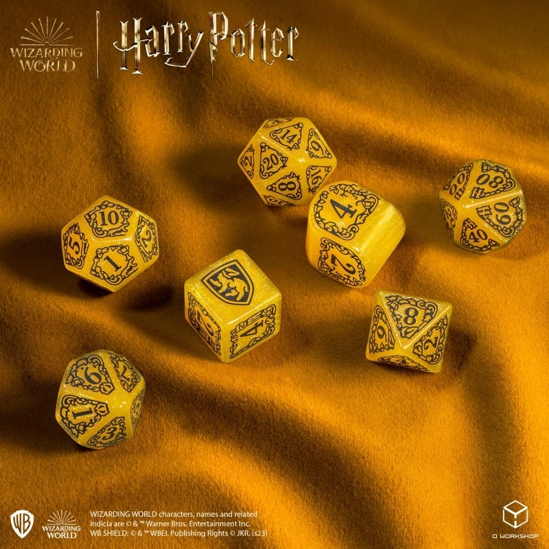 Набор кубиков Harry Potter. Hufflepuff Modern Dice Set - Yellow - 3 - KUBIX 