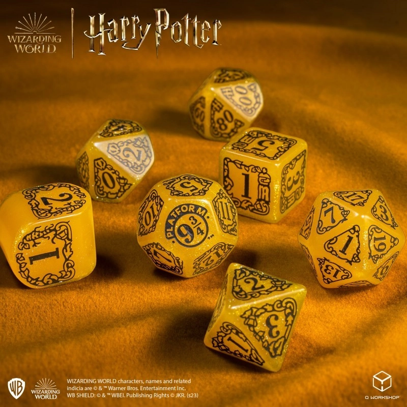 Набір кубиків Harry Potter. Hufflepuff Modern Dice Set - Yellow - 6 - KUBIX 