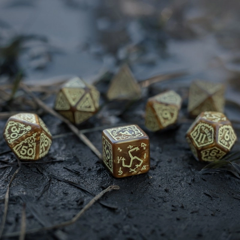 Набор кубиков The Witcher Dice Set. Crones - Weavess - 5 - KUBIX 