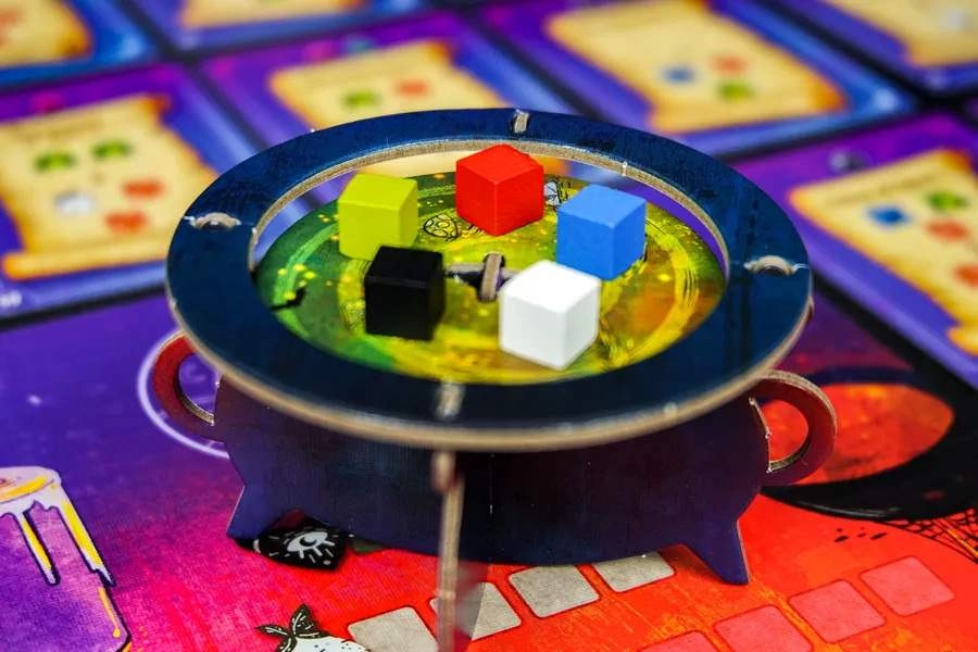 Настольная игра "Ведьмовская вихрь" (Whirling Witchcraft), бренду Игромаг, для 2-5 гравців, час гри < 30мин. - 4 - KUBIX 