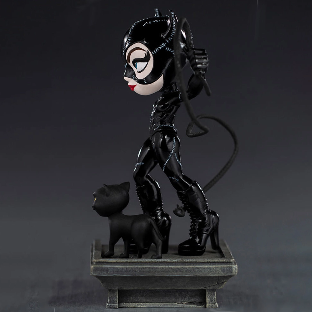 Фигурка Женщина-Кошка. Бэтмен (Catwoman Batman Returns. DC COMICS) - 2 - KUBIX 