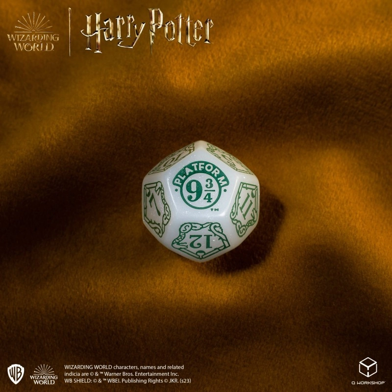 Набор кубиков Harry Potter. Slytherin Modern Dice Set - White - 5 - KUBIX 