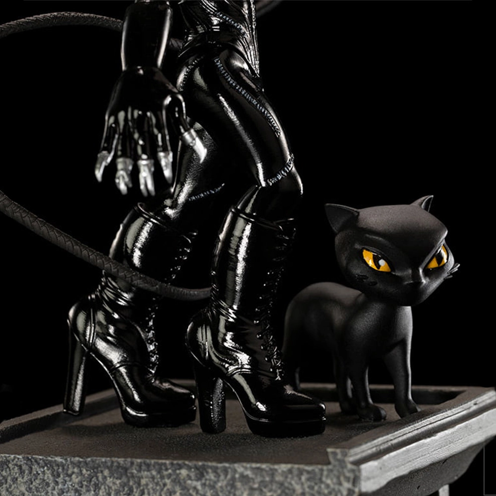 Фигурка Женщина-Кошка. Бэтмен (Catwoman Batman Returns. DC COMICS) - 6 - KUBIX 