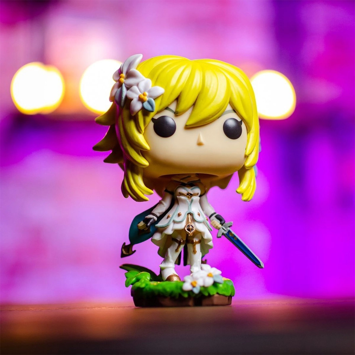 Игровая фигурка FUNKO POP! ЛЮМИН (Lumine) Genshin Impact #161, бренду Funko - 3 - KUBIX 