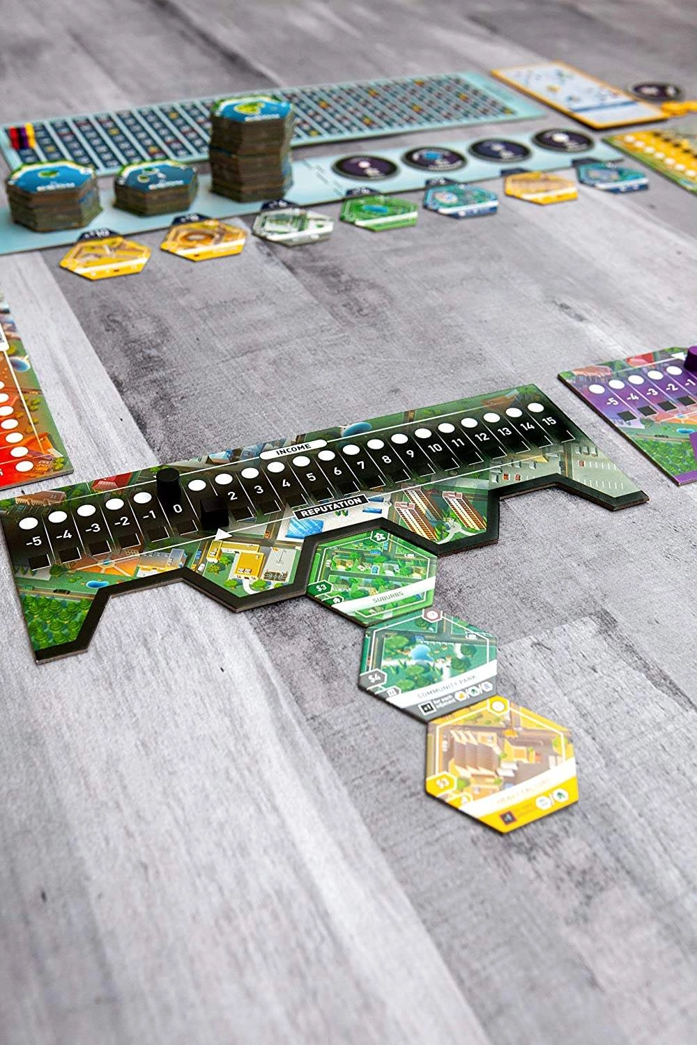 Настольная игра Suburbia 2nd Edition (Субурбія 2-е издание) (EN), для 1-4 гравців, час гри < 60мин. - 10 - KUBIX 
