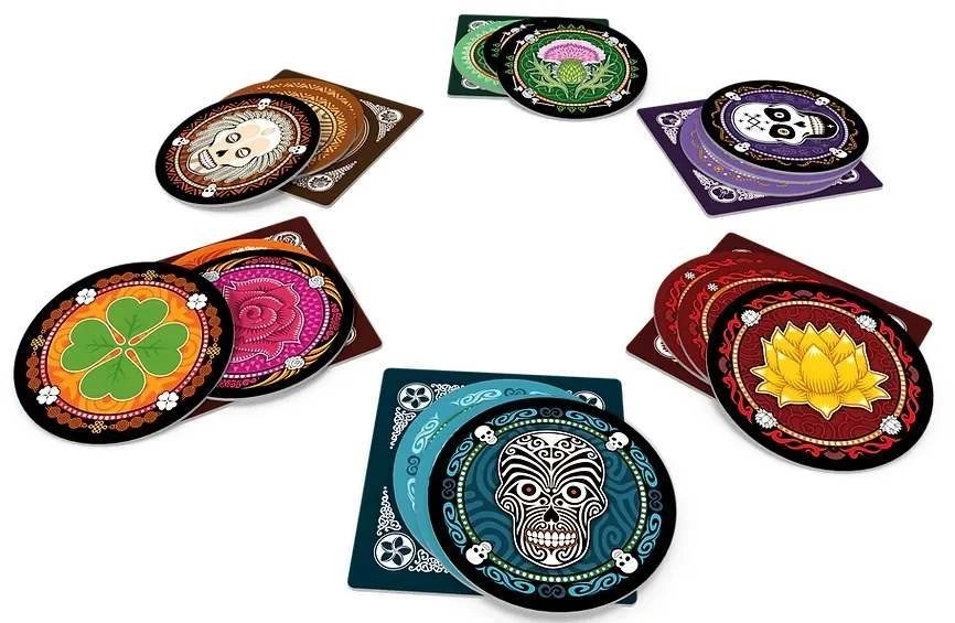 Настольная игра Череп (Skull), бренду Geekach Games, для 3-6 гравців, час гри < 30мин. - 4 - KUBIX 