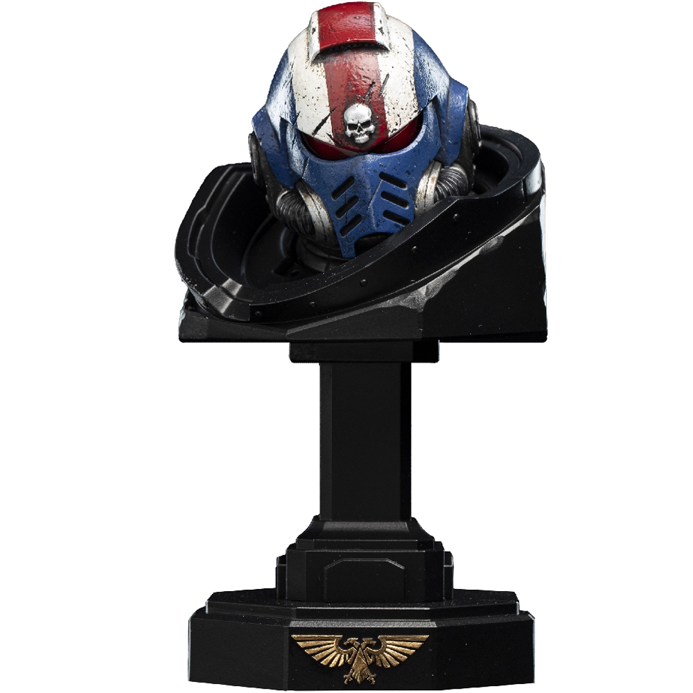 Статуэтка Лейтенант Титус. Вархамер 40К (WARHAMMER 40K Lieutenant Titus. Limited Edition) - 3 - KUBIX 