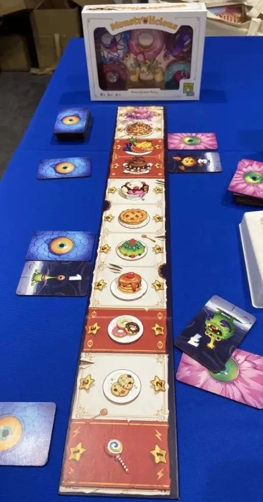 Настільна гра Монстросмакота (Monstrolicious), бренду Lord of Boards, для 2-2 гравців, час гри < 30хв. - 4 - KUBIX 