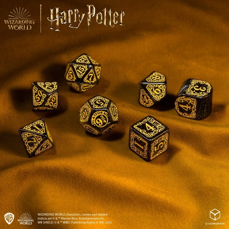Набор кубиков Harry Potter. Hufflepuff Modern Dice Set - Black - 3 - KUBIX 