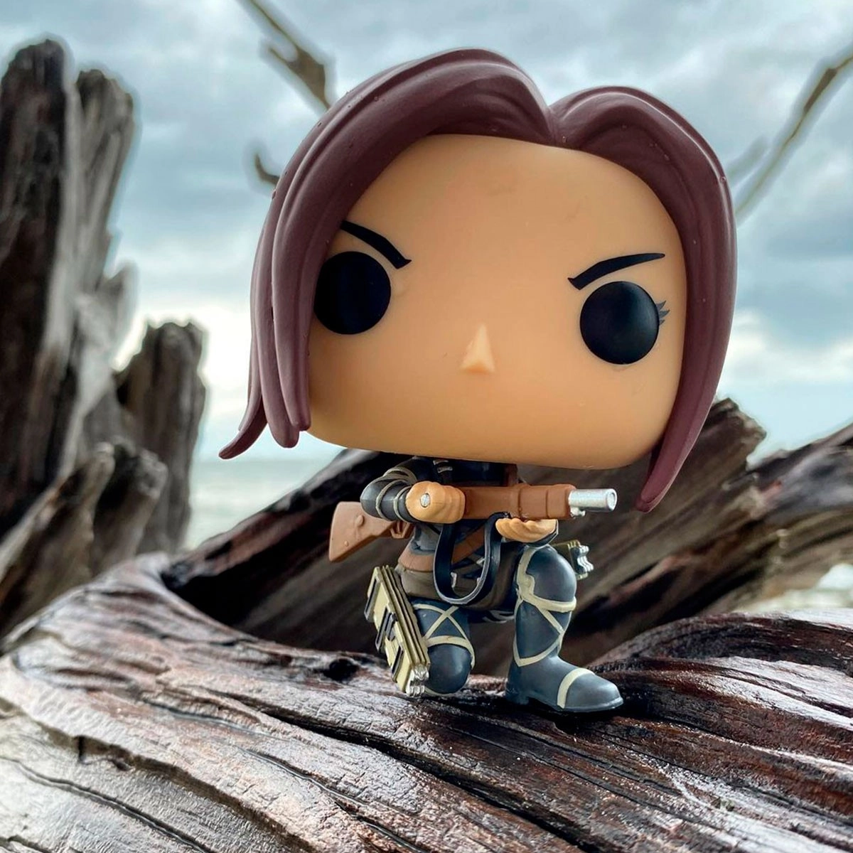 Игровая фигурка Funko POP! Саша Браус (Sasha Braus) Attack on Titan: #1448, бренду Funko - 3 - KUBIX 