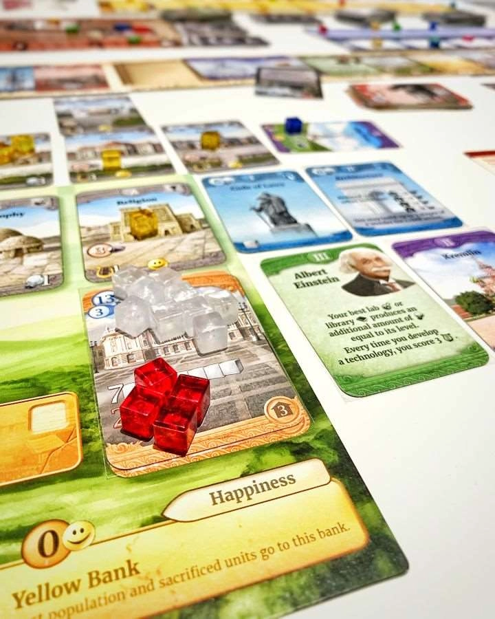Настольная игра Through the Ages: A New Story of Civilization (Через эпохи: Новая история цивилизации) (EN), бренду Czech Games Edition, для 2-4 гравців, час гри > 60мин. - 11 - KUBIX 
