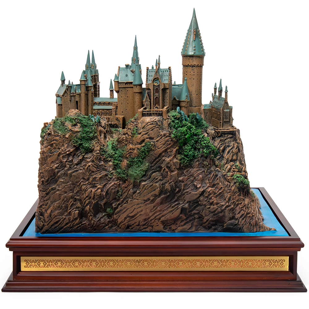 Статуэтка Хогвартс. Гарри Поттер (HARRY POTTER Hogwarts School Sculpture) - 2 - KUBIX 