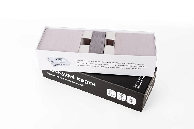 Настільна гра Паскудні карти (Cards Against Humanity), бренду Мадярочка, для 4-12 гравців, час гри < 30хв. - 5 - KUBIX