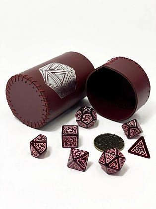 Стакан для кубиків D20 бургунді Dice Cup, бренду Планета Ігор - 3 - KUBIX