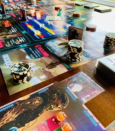 Настольная игра Human Punishment: The Beginning (Человеческое наказание: Начало) (EN), для 3-6 гравців, час гри > 60мин. - 4 - KUBIX