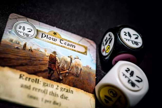 Настільна гра Dice Realms (Королівство Кубиків) (EN), для 2-4 гравців, час гри < 60хв. - 8 - KUBIX
