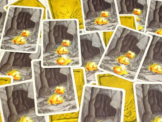 Настольная игра Саботер (Saboteur), бренду Amigo, для 3-10 гравців, час гри < 30мин. - 6 - KUBIX