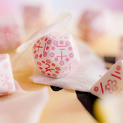 Набір кубиків Japanese Dice Set: Cherry Blossoms Petals - 3 - KUBIX
