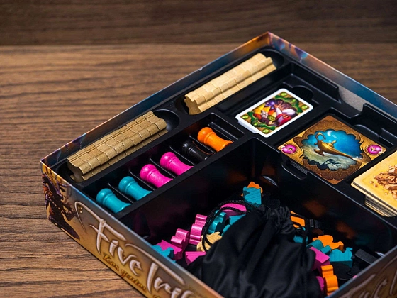 Настільна гра П'ять каст (Five Tribes), бренду Lord of Boards, для 2-4 гравців, час гри < 60хв. - 7 - KUBIX