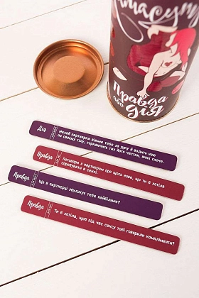 Настольная игра Правда или Действие: Камасутра (Truth or Deed: The Kamasutra), бренду Fun Games Shop, для 2-2 гравців, час гри < 30мин. - 3 - KUBIX