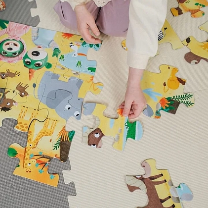 Пазл + Розмальовка. Дітки на сафарі (24 шт.), бренду Trefl - 5 - KUBIX