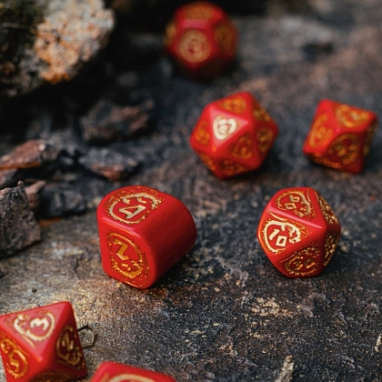 Купити Набор кубиков Dragons Modern Dice Set: Ruby - 3 - KUBIX Набор кубиков Dragons Modern Dice Set: Ruby - 3 - KUBIX