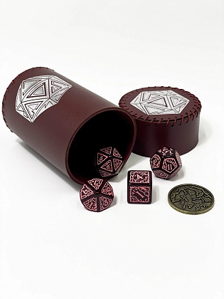 Стакан для кубиков D20 бордового цвета Dice Cup, бренду Планета Игр - 4 - KUBIX
