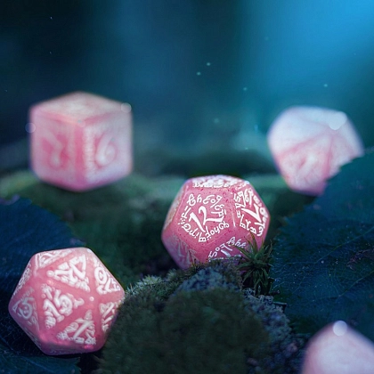 Набор кубиков Elvish Shimmering pink & White Dice Set - 2 - KUBIX